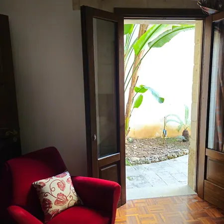 Dimora Leccese Apartment